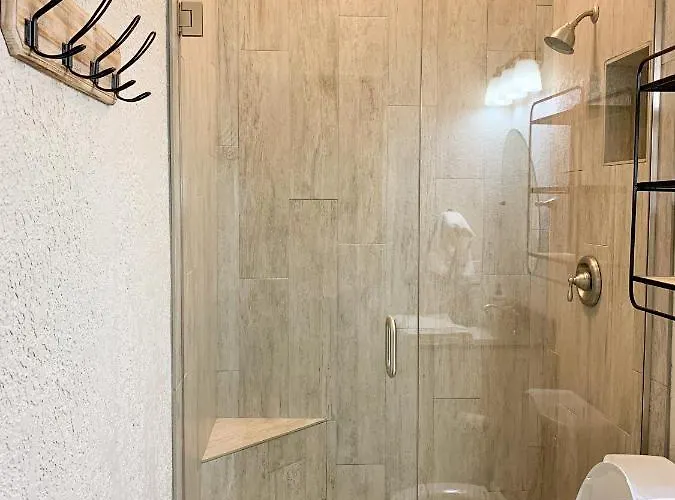 Budget Friendly Within Walking Distance To The Beach! Holiday home Gulf Shores